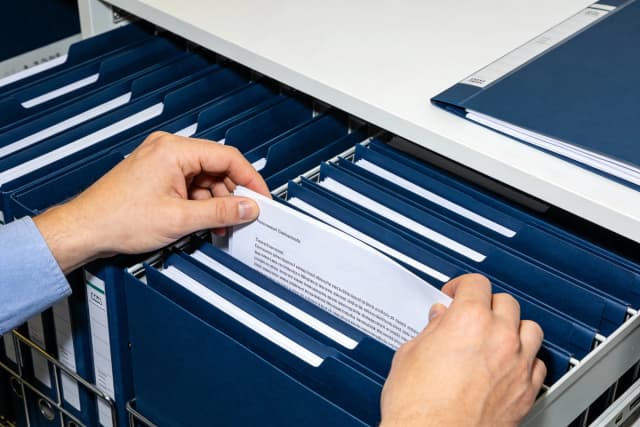 Chargé de préparation et contrôle des données